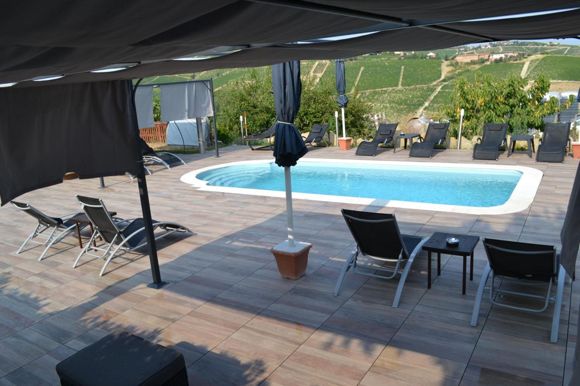 Agriturismo San Martino Castiglione Tinella Exterior foto